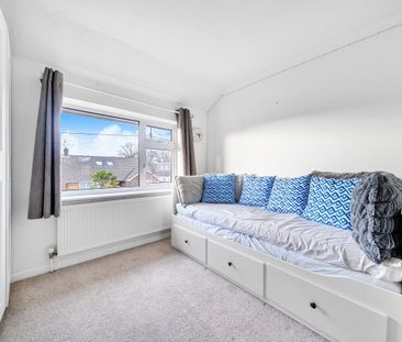 4 bedroom semi-detached house to rent - Photo 5