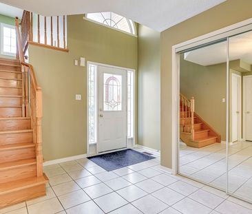 For Lease - 3857 Ridgepoint Way, Mississauga, Ontario - Photo 2