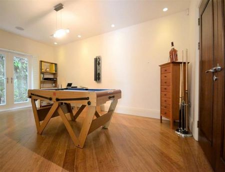 Mottram Road, Alderley Edge - Photo 3