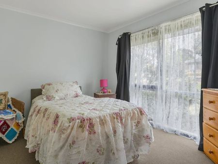3 Bedroom home located in Darley - Photo 3