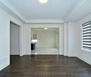 For Lease - 210 Mckean Drive, Whitchurch-Stouffville, Ontario - Photo 3