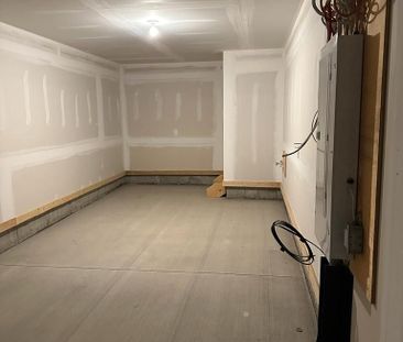 For Lease - 537 Lourmarin Private, Orleans - Cumberland and Area, O... - Photo 1