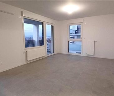 3 pièces - 65,8 m² - 4ème étage - Colocation non autorisée - Photo 2