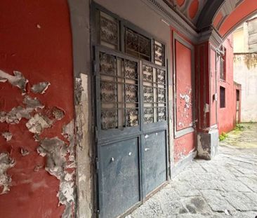 Quadrilocale via della Grotta Vecchia, Fuorigrotta, Napoli - Photo 1