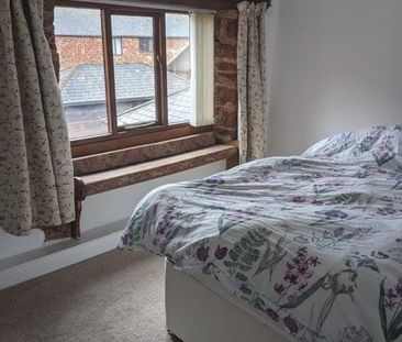 2 bedroom terraced house to rent - Photo 3