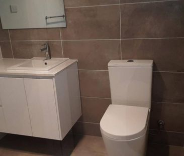 Just over One year New Air Conditioned Bright 2 bedroom in Tranquil... - Photo 2