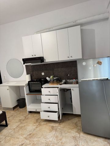 Studio/Γκαρσονιέρα για ενοικίαση Στρατώνες - Καραμανλή - Αμυγδαλιές (Τρίκαλα) - Photo 2