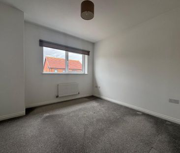 2 bedroom end of terrace house to rent - Photo 6