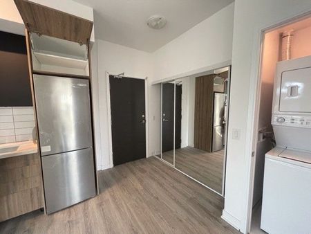 For Lease - 25 Neighbourhood Lane Unit# 907, Toronto, Ontario - Photo 4