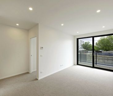 Deluxe Apartment on the Foreshore - Photo 6