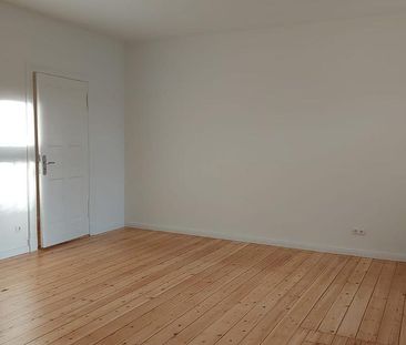 Großzügige 3-Zimmer-Altbauwohnung mit EBK I Balkon I Duschbad im Er... - Photo 5