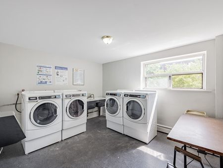 For Lease - 2411 New Street Unit# 205, Burlington, Ontario - Photo 4