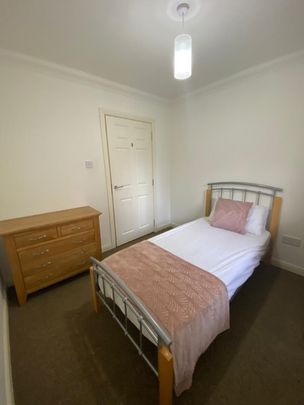 4 bedroom house to rent - Photo 1