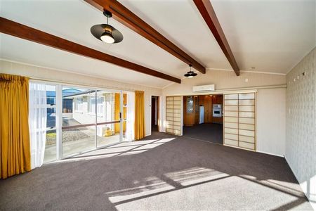 10 Davidson Street,Hawera - Photo 2