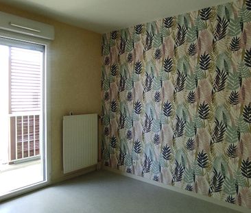 Location Appartement 2 pièces 37m² - Photo 2