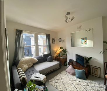 1 Bed Flat, Gascony Avenue, NW6 - Photo 5
