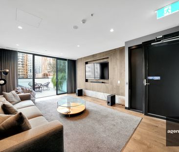 STUNNING APARTMENT AT THE PEAK! - Photo 2