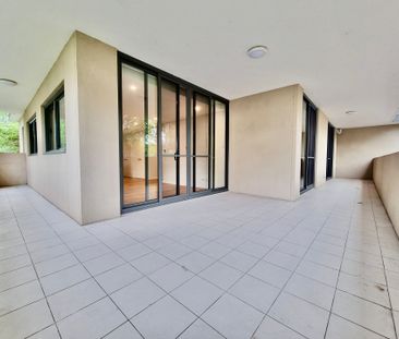 Modern 2 Bedroom located in the Heart of Turramurra - Photo 5
