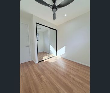 Brand new 2-Bedroom Flat in Convenient Location - Photo 2