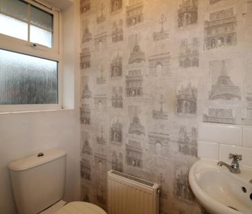 2 bedroom terraced house to rent - Photo 5