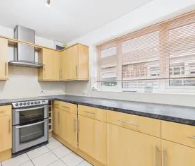 Huntingdon Gardens, Market Harborough - Photo 1
