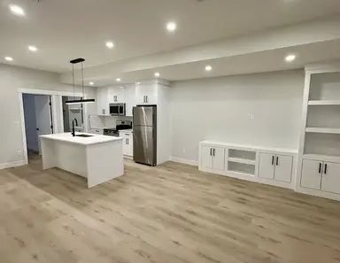 Bright & Modern 2-Bedroom Basement Suite in Rosscarrock | 914 42 Street Southwest, Calgary - Photo 1