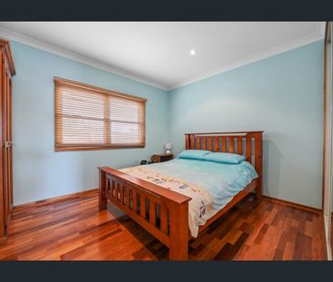 Delightful Family home in desired lifestyle location!! - Photo 5