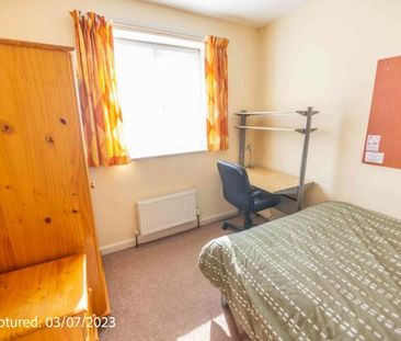 8 Ambleside Avenue - Photo 5