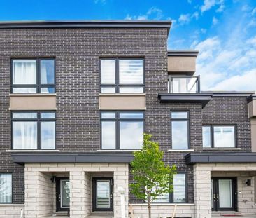 For Lease - 2594 Castlegate Crossing, Pickering, Ontario - Photo 2