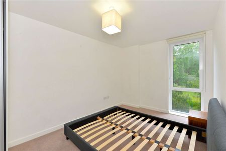 A well-appointed, one bedroom property situated on the 3rd floor of this modern development. - Photo 2