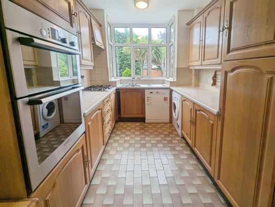 4 bedroom House To Let - Photo 1