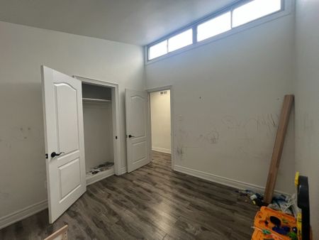 For Lease - 30 East Haven Drive Unit# Unit 1, Toronto, Ontario - Photo 5