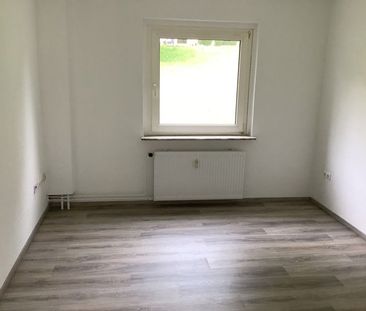 Renovierte 2-Zimmer Wohnung - einziehen und fertig !!! - Photo 4