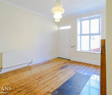 Bury Road, Haslingden, Rossendale - Photo 4