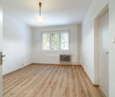 Pronájem bytu 3+1, s lodžií, 71 m - Фото 1