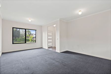 Charming 3-Bedroom Home in Thomastown - Photo 3