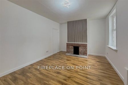 2 bedroom terraced house to rent - Photo 2