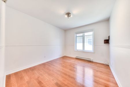 Nouveauté sur le marché Appartement à louer - Laval (Duvernay) (Val des Brises) - Photo 3