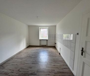 Schöne Renovierte 2 Zimmer Wohnung in Wuppertal-Barmen - Photo 1