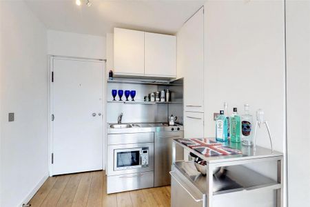 Studio to rent - Photo 5