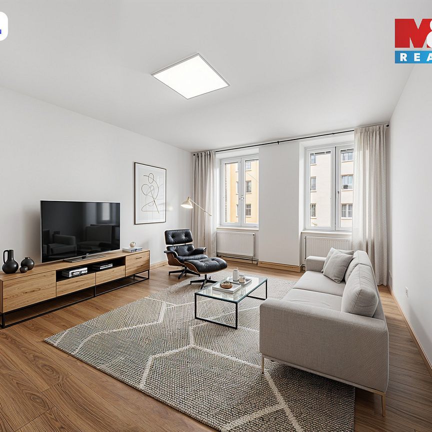 Pronájem bytu 2+1 63 m² - Photo 1