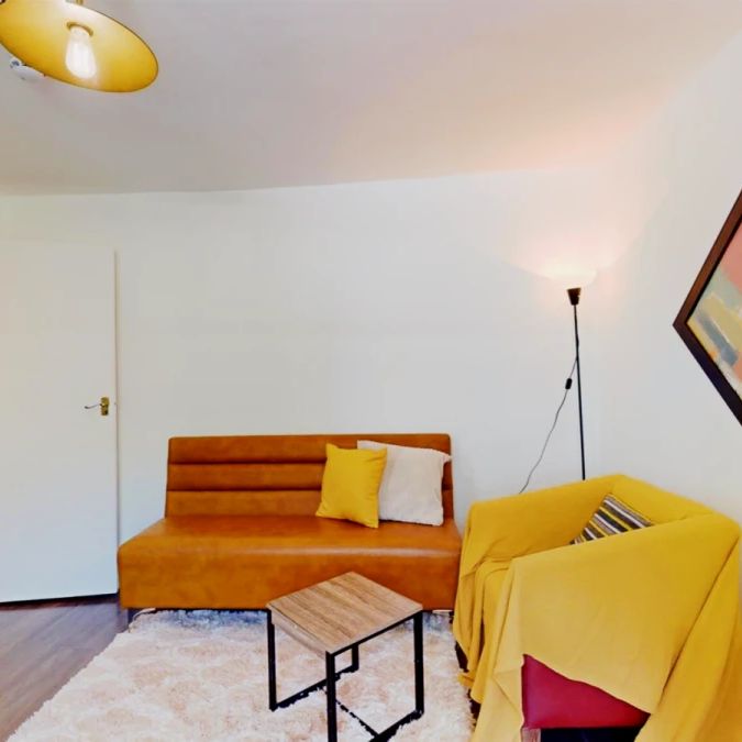 1 Bed 1 Bath, Flat 17, 4 - Photo 1