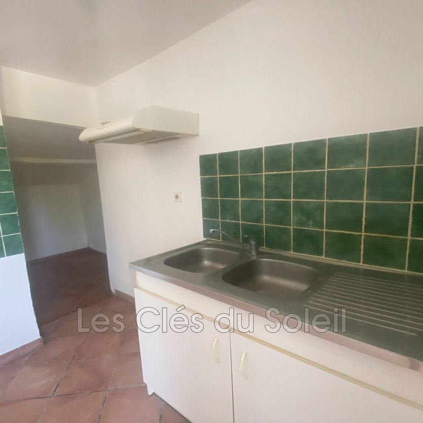 Location Appartement 4 pièces 73m² BRIGNOLES 83170 - Photo 1