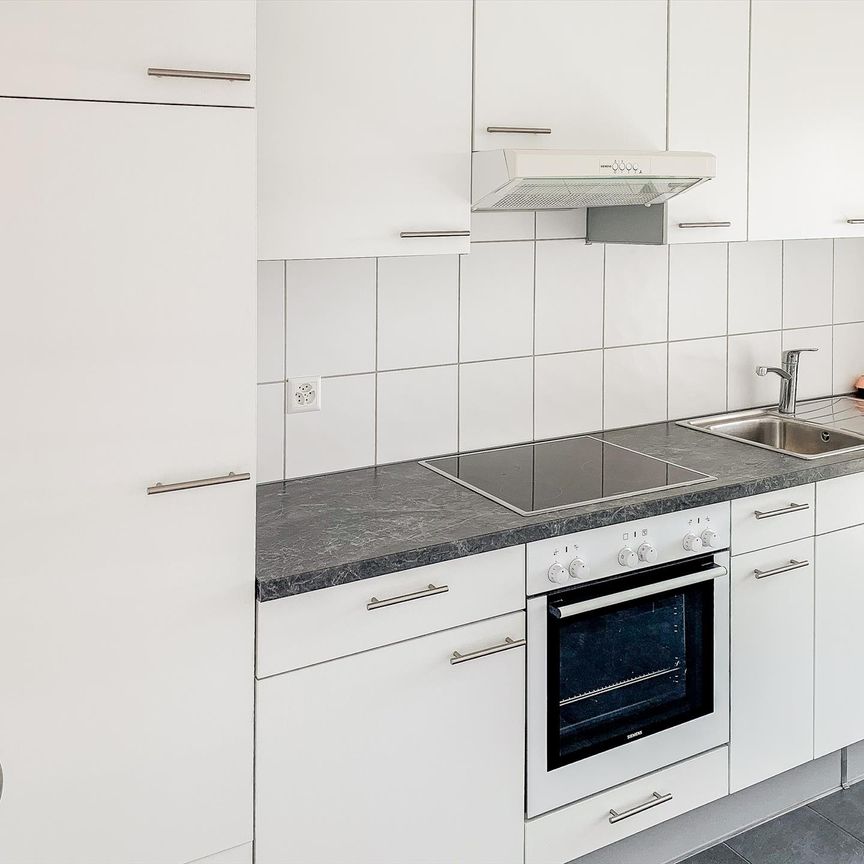 Suchen Sie ein neues zu Hause? Dann sind Sie hier goldrichtig! - Photo 1