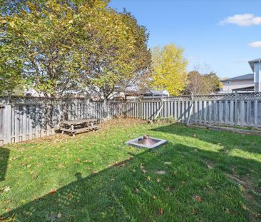 For Lease - 424 Benesfort Court, Kitchener, Ontario - Photo 5