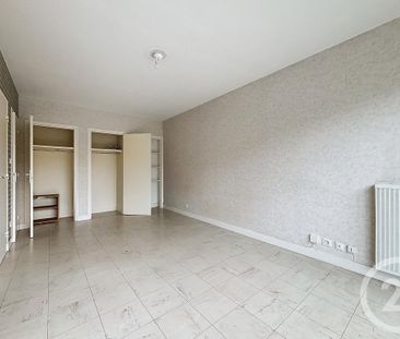 Location Appartement 1 pièce 25m² TROYES 10000 - Photo 2