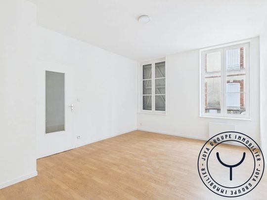 Bel appartement rénové à deux pas de la mairie - Photo 1