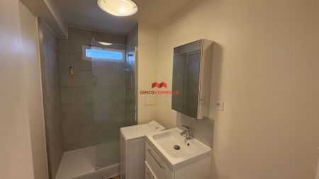 Location Appartement 1 pièce 27m² - Photo 4