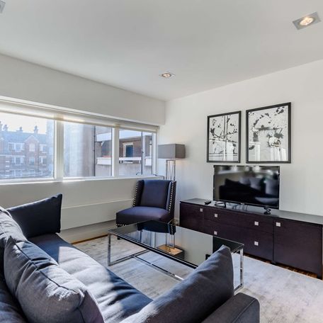 Stunning Two-Bedroom, Two-Bathroom Apartment – South Kensington SW3 6SN - Photo 1