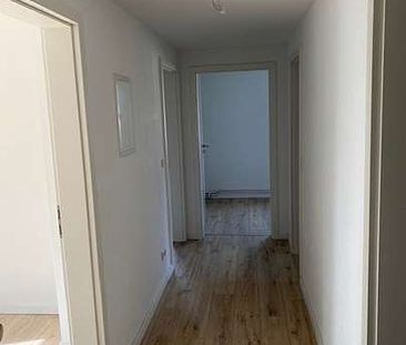 Schöne renovierte 3,0 Zimmer Wohnung - Foto 1
